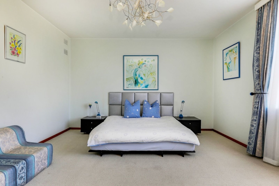 4 Bedroom Property for Sale in Rondebosch Western Cape
